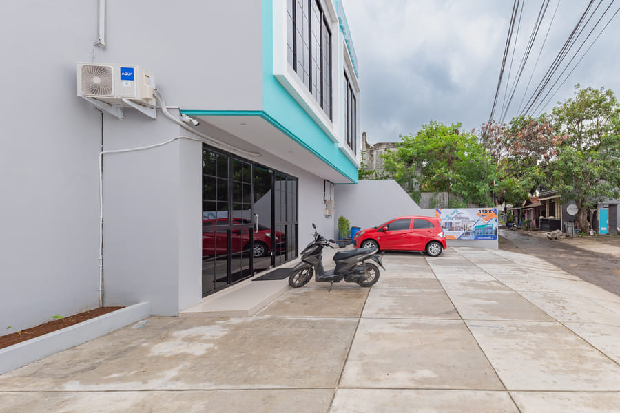 RedDoorz Plus @ La Asiana Guest house