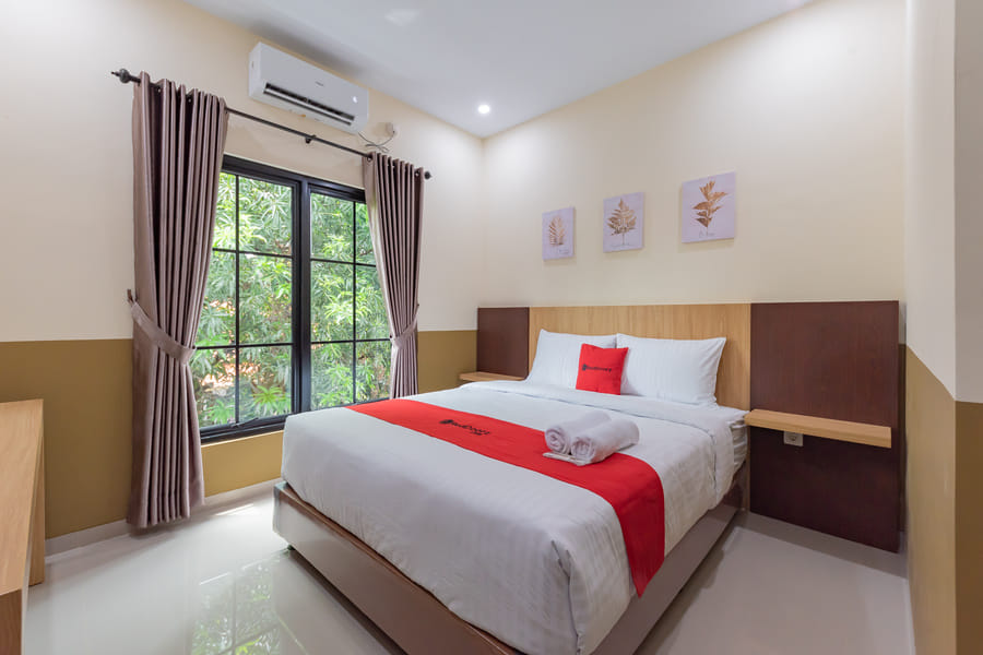 RedDoorz Plus @ La Asiana Guest house