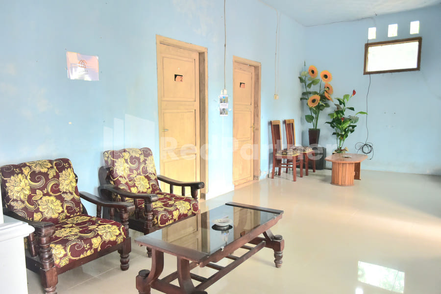 RedDoorz @ Fanta Homestay Lumajang