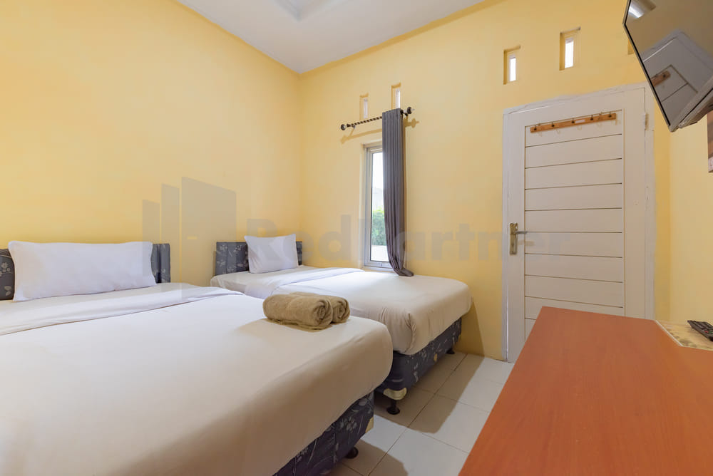 Twin Room