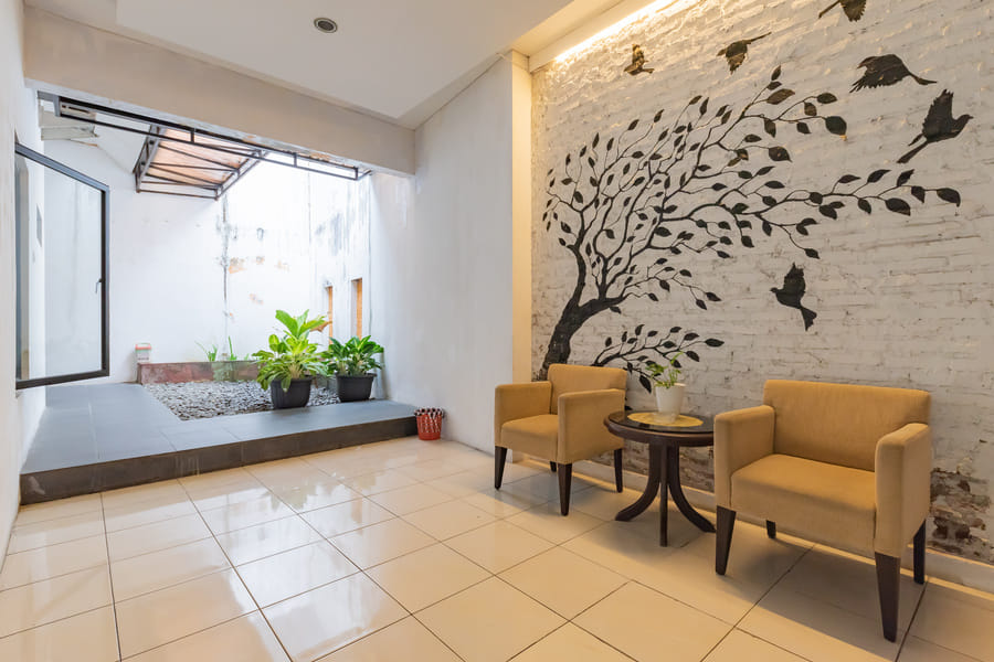 RedDoorz near Taman Kota Lapang Merdeka Sukabumi