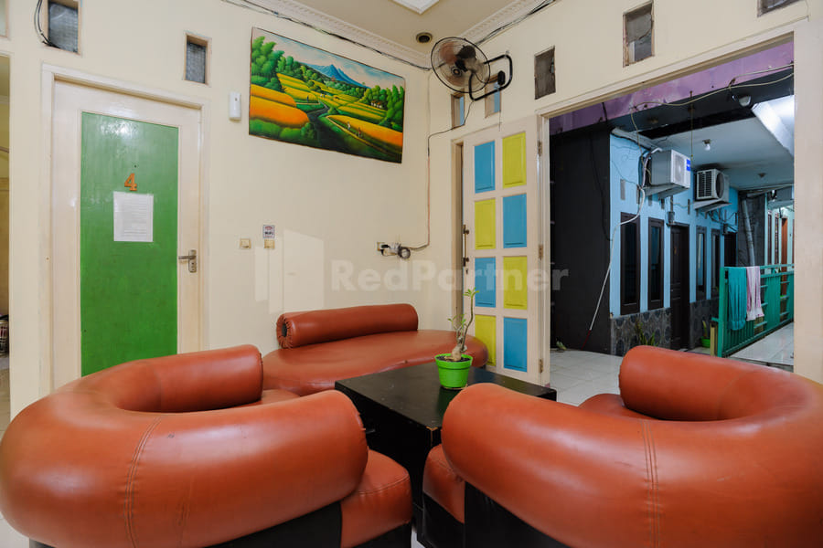 Fajar Inn Mitra RedDoorz