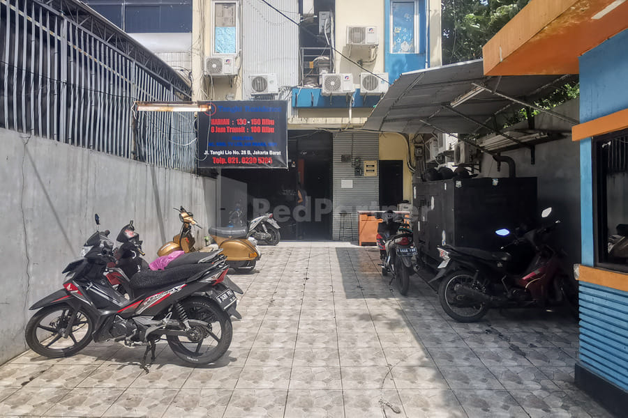 Tangki Residence 1 RedPartner