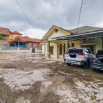 RedDoorz Syariah Near RSUD Dr HM Rabain Muara Enim