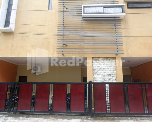 Tatti Inn Syariah Seturan RedPartner
