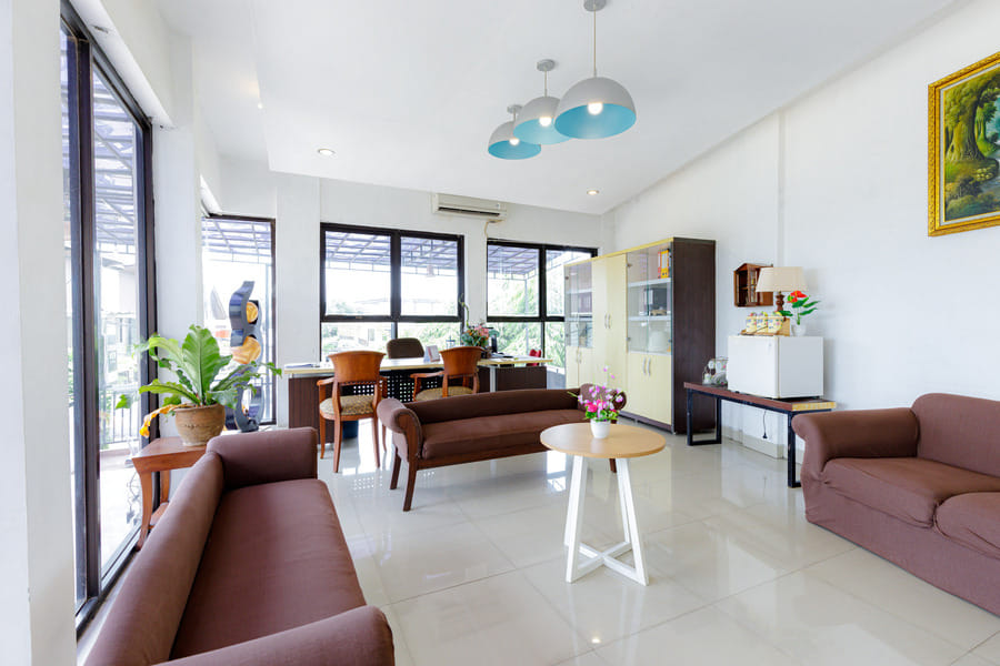 Urbanview SRB Near Mall Ciputra Cibubur