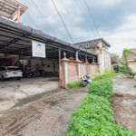 RedDoorz Syariah near Alun Alun Sumedang