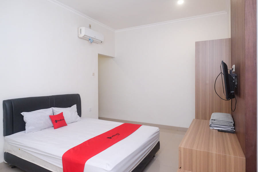 RedDoorz near Stasiun Solo Balapan 3