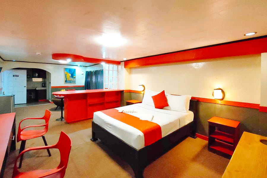 Reddoorz @ Hotel Dian Aparri