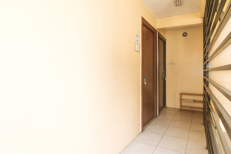 RedDoorz @ Moss Hotel Guevarra Dasmarinas