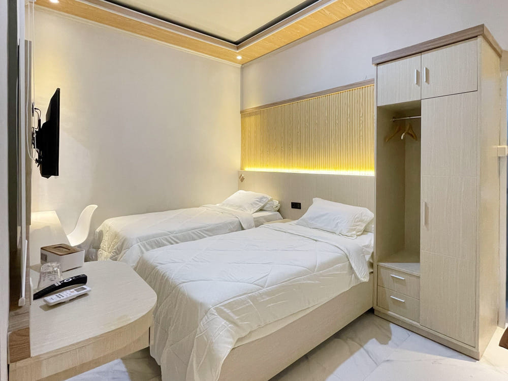 Deluxe Twin Room