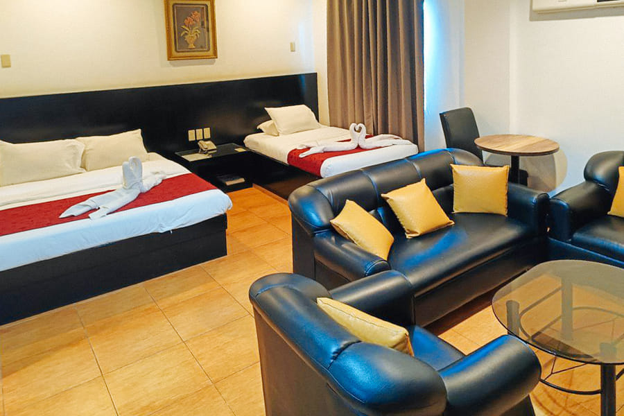 Check Inn Hotel Dumaguete City by RedDoorz