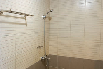 RedDoorz Plus @ Balai Sofia Bed & Breakfast Batangas