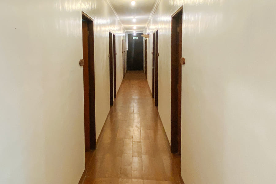 RedDoorz Plus @ Balai Sofia Bed & Breakfast Batangas