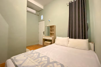 Duta Elite Kostel Syariah near RSUD Caruban Redpartner