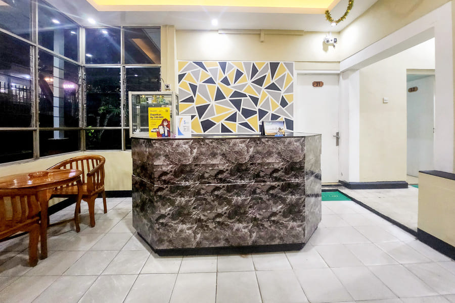 RedDoorz Syariah Near Pelabuhan Sri Bintan Pura Tanjungpinang