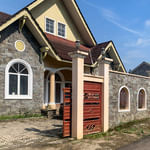 Urbanview Hotel Villa Q Gisting by RedDoorz