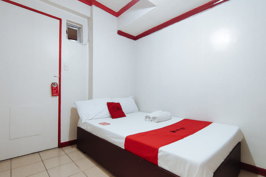 RedDoorz Hostel @ Tita Aidz Inn Baguio