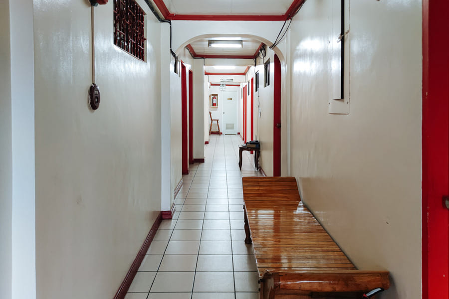 RedDoorz Hostel @ Tita Aidz Inn Baguio