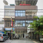 RedDoorz near Seasons City Mall