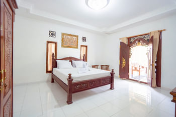 Tebluess Guesthouse Gianyar RedPartner