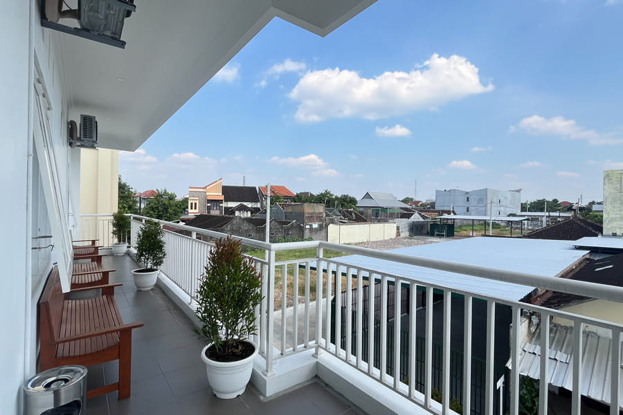 RedDoorz @ Griya Martha Sumber Solo