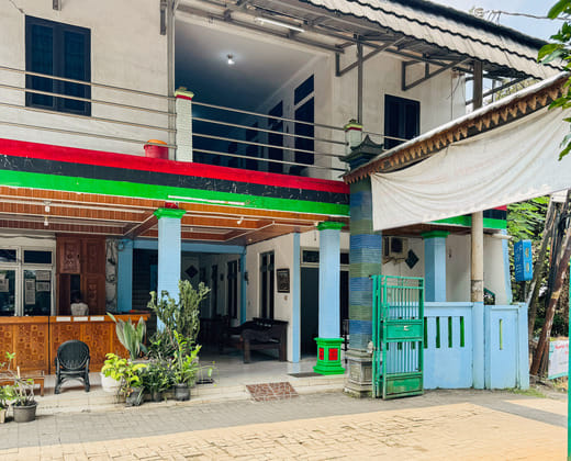 Merica Place Penginapan Redpartner