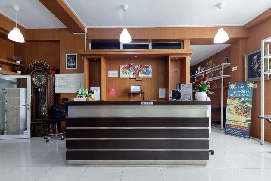 RedDoorz Premium @ Ampera Raya 2