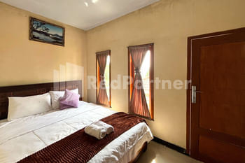 Family Homestay Syariah Bromo Mitra RedDoorz