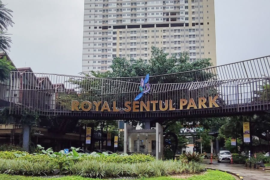 RedLiving Apartemen Royal Park Sentul by Bogor Staycation