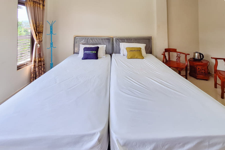 Urbanview Hotel Penginapan Ananda