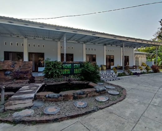Surya Abadi Homestay Syariah RedPartner