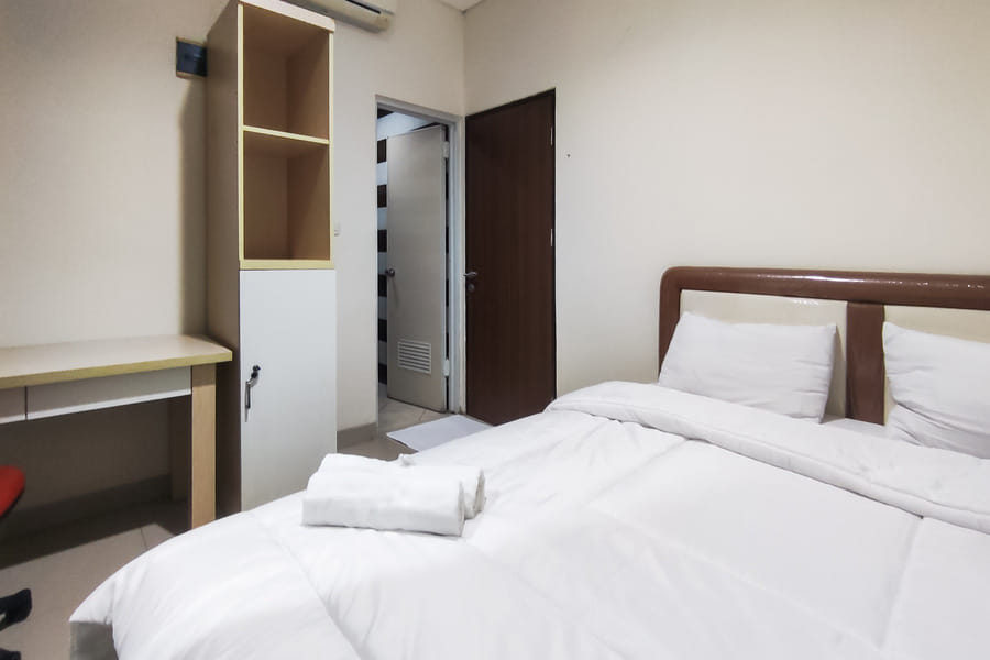 RedDoorz Plus Near ICE BSD Minerva