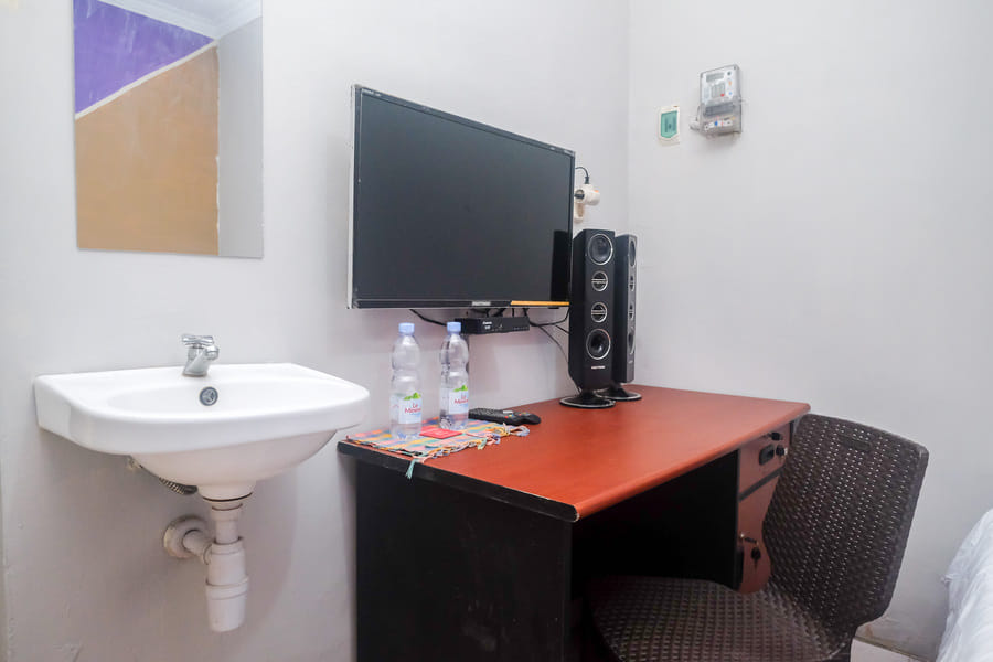 RedDoorz Syariah @ De KostMarto UTY