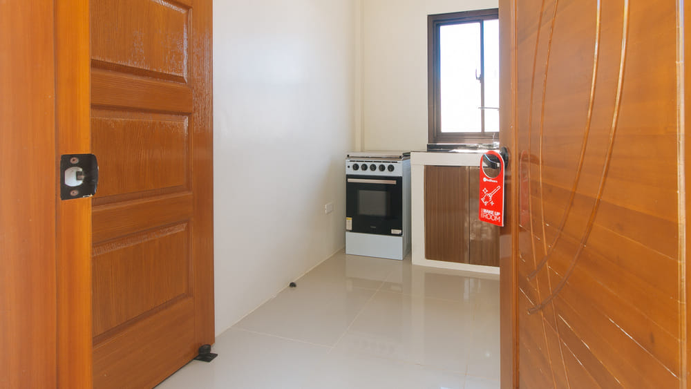 RedDoorz Suite