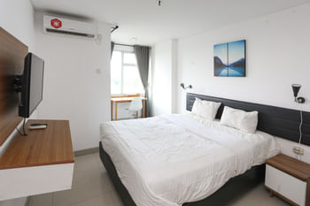 RedLiving Apartemen Enviro Cikarang - Stars Rooms