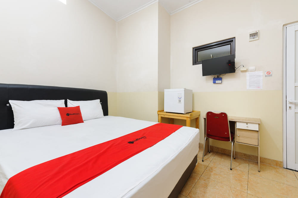 RedDoorz Premium