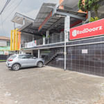 Hotel Arwana Safari puncak RedPartner
