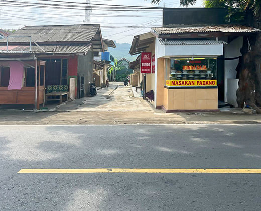 RedDoorz @ Penginapan Bunda Pelabuhanratu