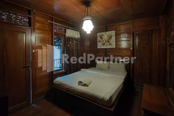 Grand Pujon View Hotel and Resort Mitra RedDoorz