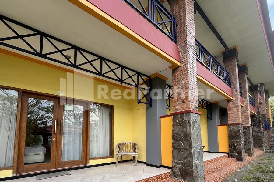 Grand Pujon View Hotel and Resort Mitra RedDoorz