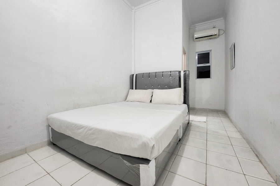 RedDoorz near Universitas Riau Kepulauan