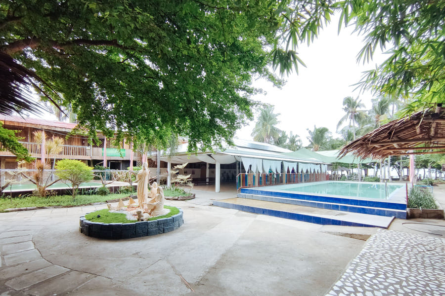 Iloilo Paraw Beach Resort