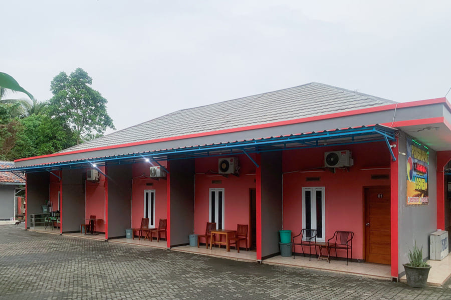 Hana Losmen RedPartner