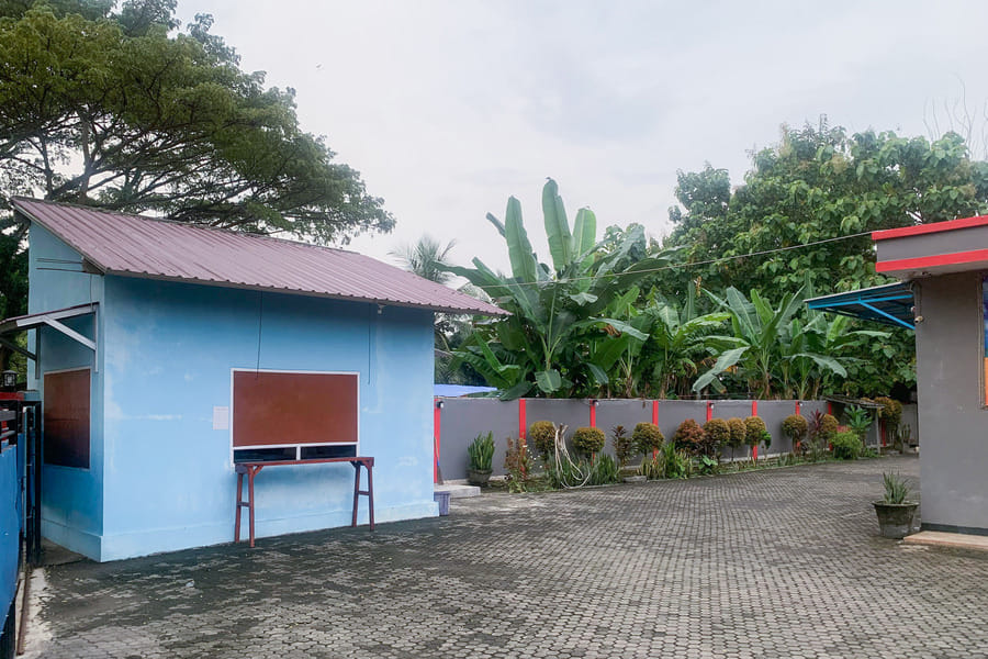 Hana Losmen RedPartner