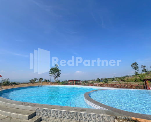 Glamping Pengilon Edupark Mitra RedDoorz