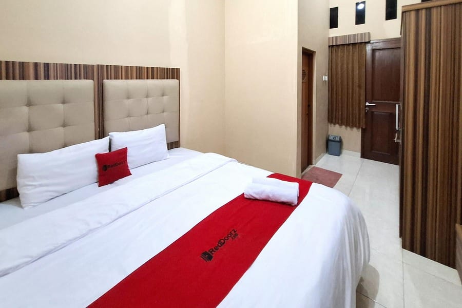 RedDoorz Syariah Near Exit Toll Pekalongan 2