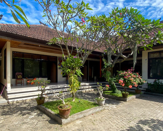Raja Asri Guest House Sanur Mitra RedDoorz