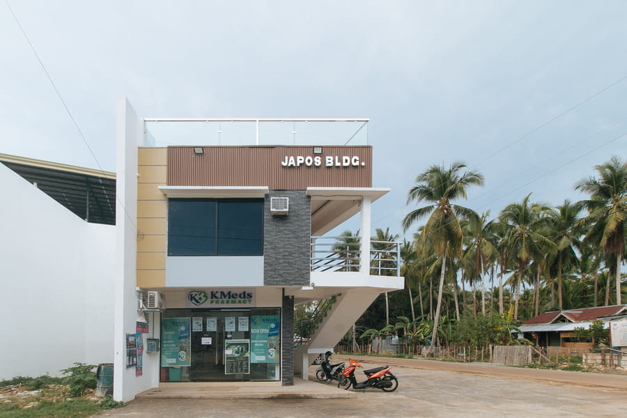 RedDoorz @ Happy Stay Apartelle