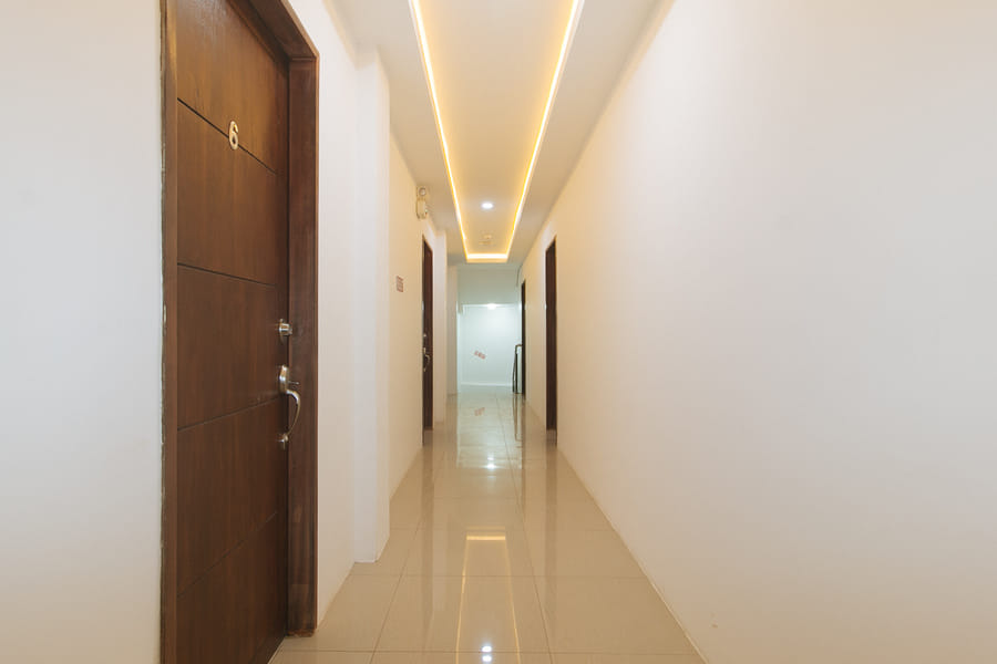 RedDoorz @ Happy Stay Apartelle